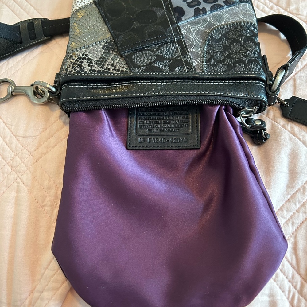 EUC Patchwork Coach Crossbody 42070 - Picture 5 of 12